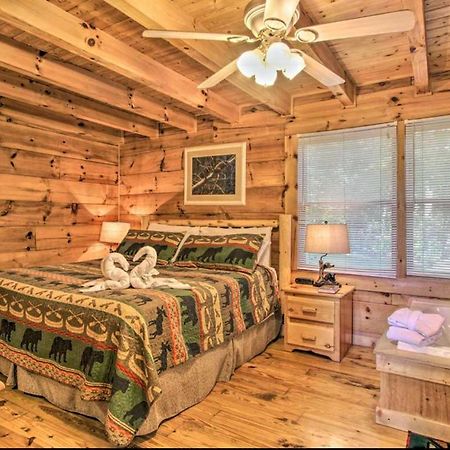Lazy Bear Cabin Sevierville Exterior photo