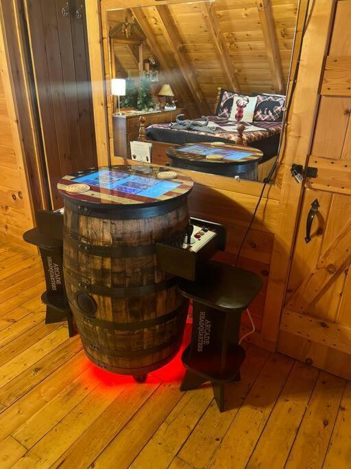 Lazy Bear Cabin Sevierville Exterior photo